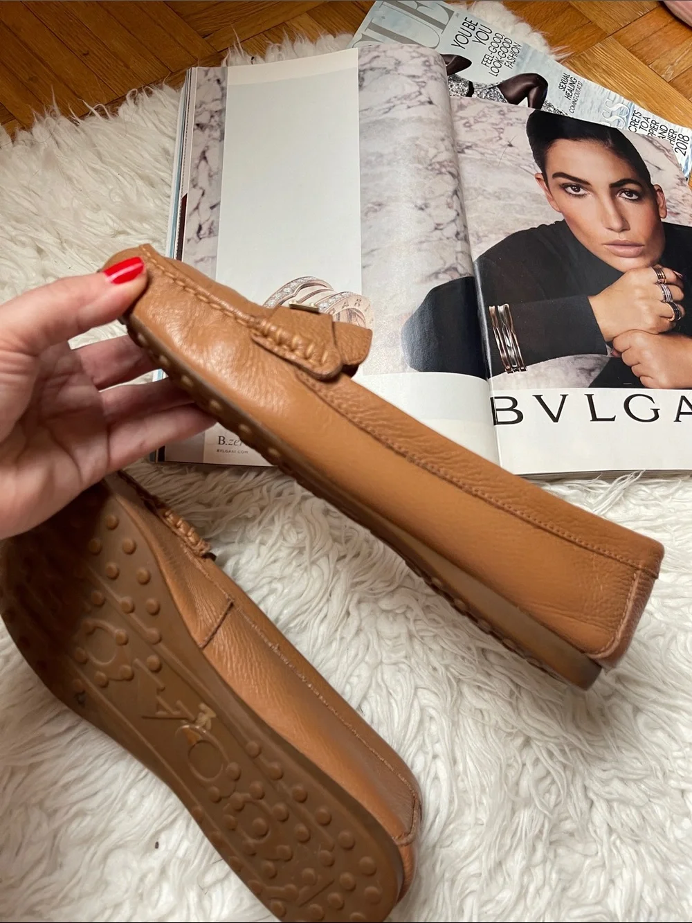 Coach Womens Fredrica Loafers Tan leather Rubber Sole